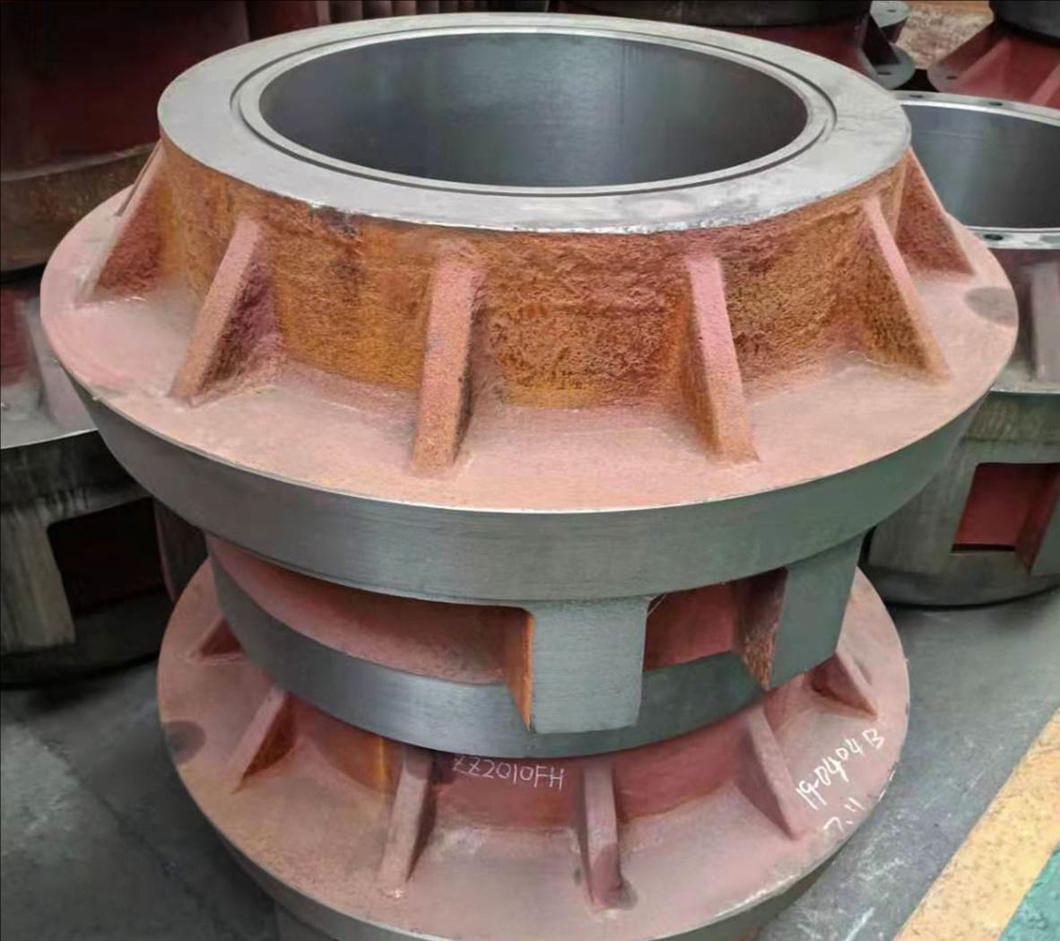 Cad iad na réamhchúraimí atá le glacadh agus iarann insínte á chaitheamh ag baint úsáide as an bpróiseas táirgthe cúr caillte?